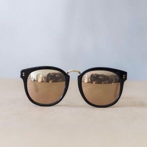 Illestava Sardinia Rose Mirrored Sunglasses